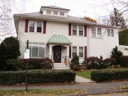 195 Gibbs St, Newton, MA 02459-1929