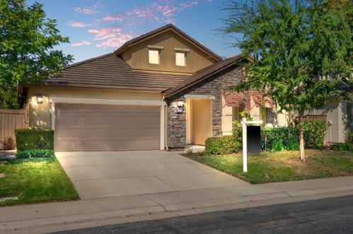 1670 Halverson Ct, Folsom, CA 95630-7350