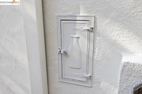 1410 Lincoln St, Berkeley CA 94702-1229 exterior