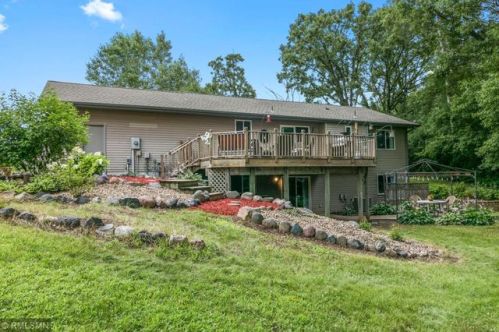 2665 Neal Ave, Stillwater, MN 55082-1537