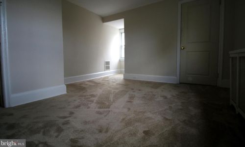 19 County Line Rd, Ardmore PA 19003-0021 exterior