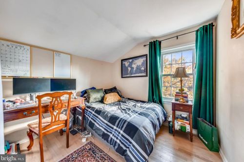 1768 T St, Washington DC 20009-7101 exterior