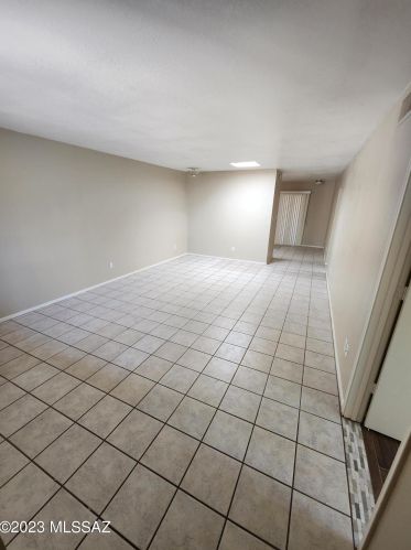 3952 Stone Ave, Tucson AZ  85705-3208 exterior