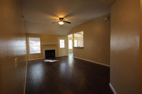 14515 Fitzgibbon Dr, Austin TX  78725-4711 exterior