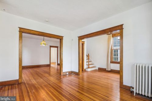 4114 Fessenden St, Washington DC  20016-4227 exterior