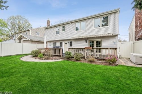 2087 Prospect Ave, Scotch Plains NJ 07076-1203 exterior