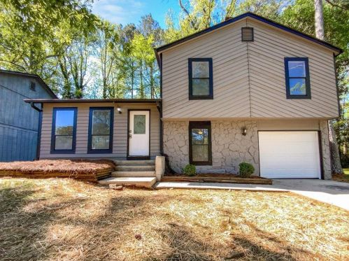 1529 Locust Log Way, Austell GA 30168-5827 exterior