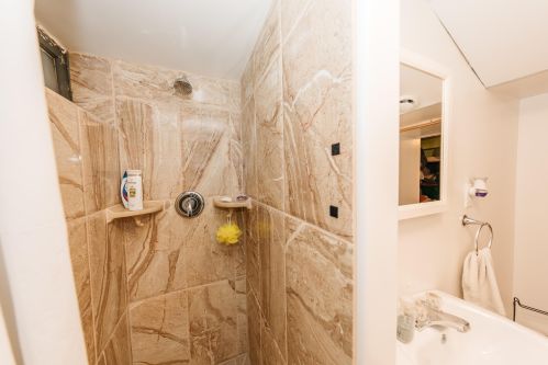 2678 16 St, Milwaukee WI 53215-3002 exterior