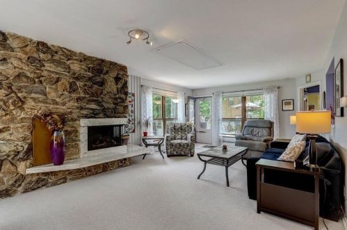 6621 Wisconsin Ave, Milwaukee WI 53213-3914 exterior