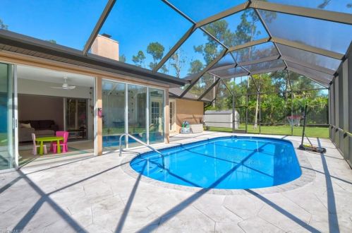 3690 27 Ave, Naples FL 34117-7131 exterior