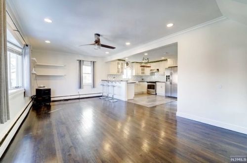 101 Manchester Pl, Newark NJ  07104-1703 exterior