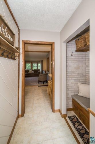 4110 Chambersburg Ave, Duluth MN 55811-5617 exterior