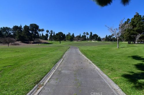 2354 Sunningdale Dr, Tustin CA  92782-1086 exterior