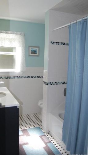 334 Charles St, Torrington CT 06790-3819 exterior