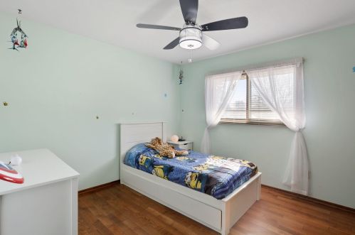 1377 County Road E, Saint Paul MN  55110-5231 exterior