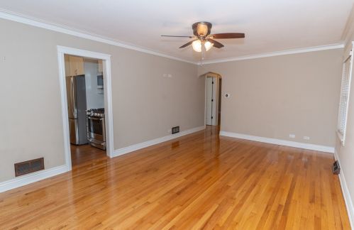 12234 State St, Chicago IL 60827-2016 exterior