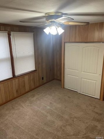 385 Scenic Dr, Saint Louis MO 63137-3608 exterior