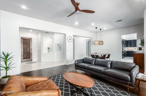 1802 Mead Pl, Chandler AZ  85248-5435 exterior