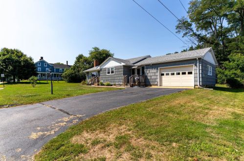 5 Glenwood Ave, Dover NH 03820-2307 exterior