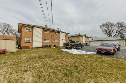 9111 Morgan Ave, Milwaukee WI 53221-1762 exterior