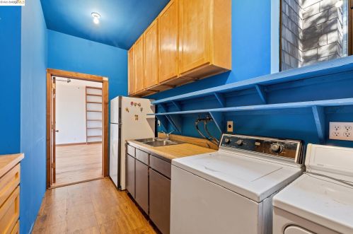 337 Colusa Ave, Berkeley CA 94707-1208 exterior