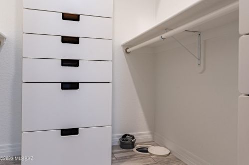 9814 1st St, Tucson AZ  85748-1950 exterior