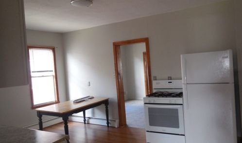 67 Hl St, West Springfield MA 01089-3416 exterior