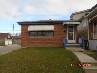 2900 7th St, Milwaukee, WI 53215-3930