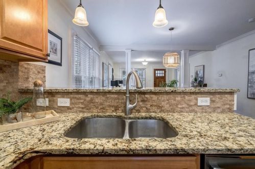 187 Clifton St, Atlanta GA 30317-2032 exterior