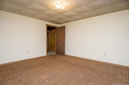 16 Attawaugan Xing Rd, Killingly CT 06241-1602 exterior