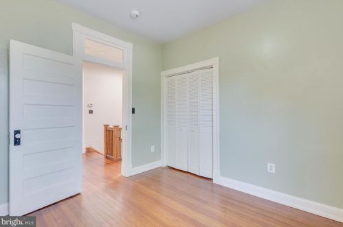 1465 Meridian Pl, Washington DC 20010-1923 exterior