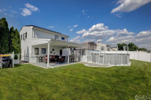 31 Karl Dr, Old Bridge NJ 08857-2525 exterior