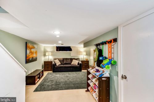 1222 Catharine St, Philadelphia PA 19147-2627 exterior