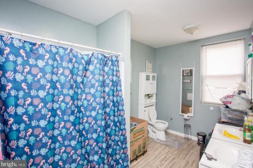 3662 Frankford Ave, Philadelphia PA 19134-2131 exterior