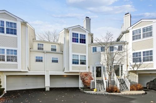 703 Dawson Pl, Whippany, NJ