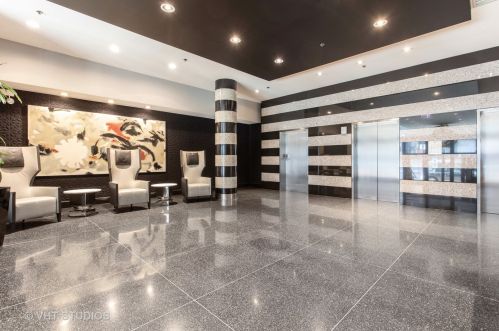 130 Canal St, Chicago IL  60606-3901 exterior