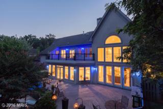 1129 Balls Hill Rd, Mc Lean, VA 22101-2640