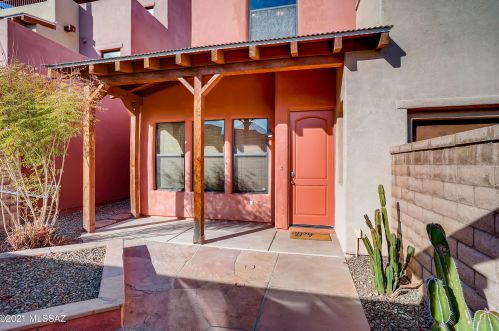171 Castlefield Cir, Tucson, AZ 85704-5785