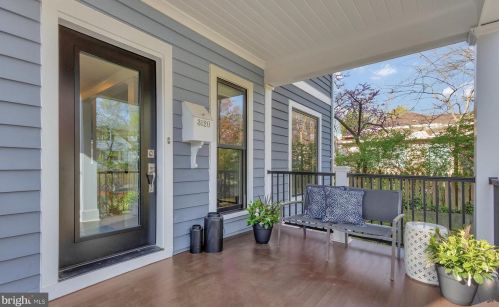 3120 5th St, Arlington, VA 22201-2012