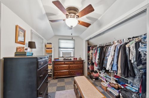 127 Woodbridge Ave, Metuchen NJ 08840-2030 exterior