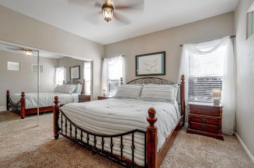 224 Marsalla Dr, Folsom CA 95630-7201 exterior