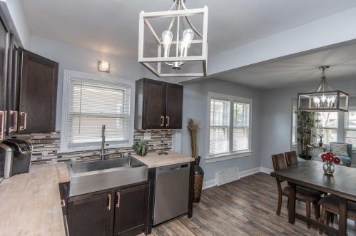 3022 72nd St, Milwaukee WI  53219-0029 exterior