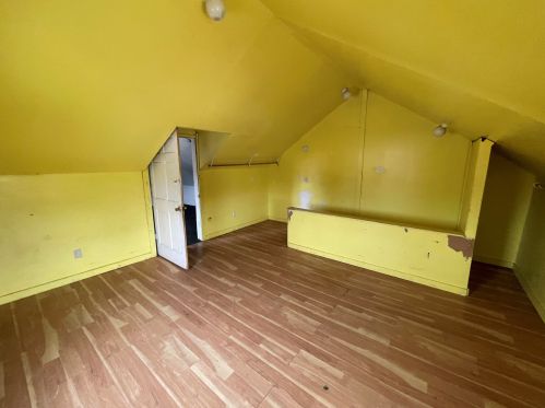 74 2 St, Cedar Springs MI 49319-9690 exterior