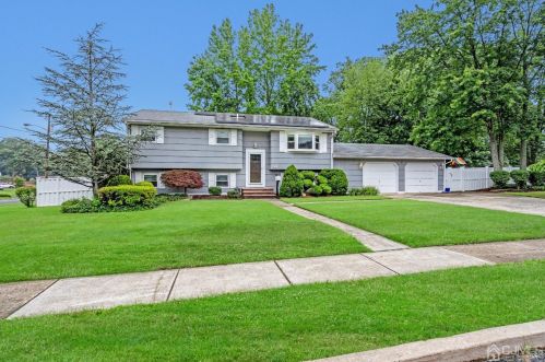 84 Greenwood Rd, Old Bridge, NJ 08857-2426