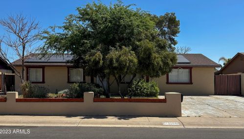 11033 39th Dr, Phoenix AZ  85029-3855 exterior