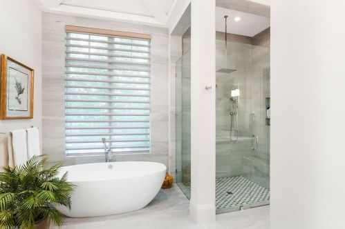 4215 Crayton Rd, Naples FL 34103-8524 exterior