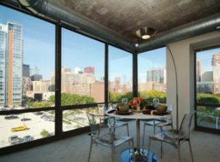 960 Clark St, Chicago IL  60605-2703 exterior