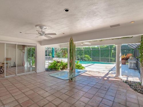 4038 Old Trl Way, Naples FL 34103-3542 exterior