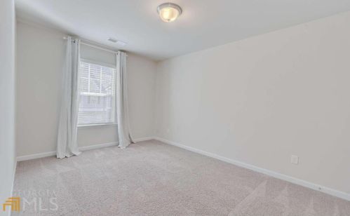 4933 Lower Elm St, Atlanta GA 30349-1677 exterior