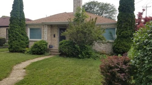 3121 33rd St, Milwaukee, WI 53215-4234